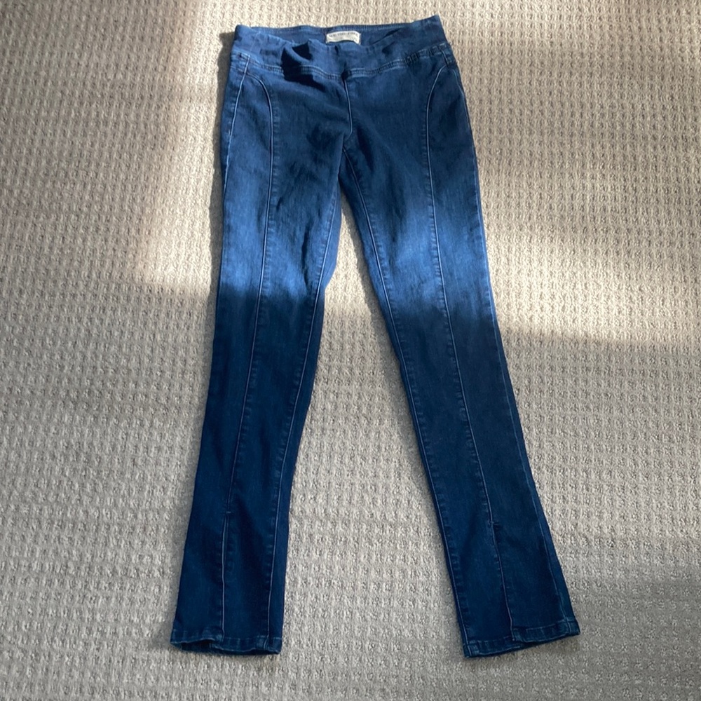 We The Free Blue Straight Leg Jeans Classic Style